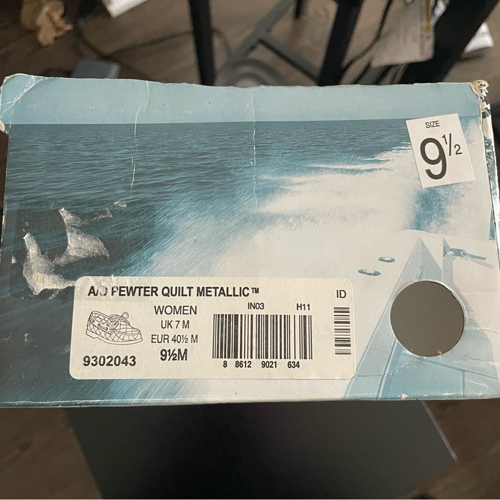 Sperry Quilted Metallic Boat Shoes - Picture 6 of 6